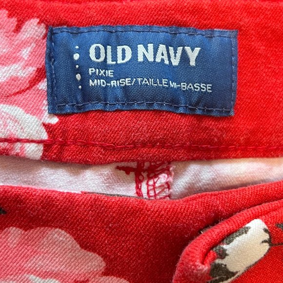 Old Navy Mid-Rise Pixie Pants Red Floral Size 2 - Picture 4 of 5
